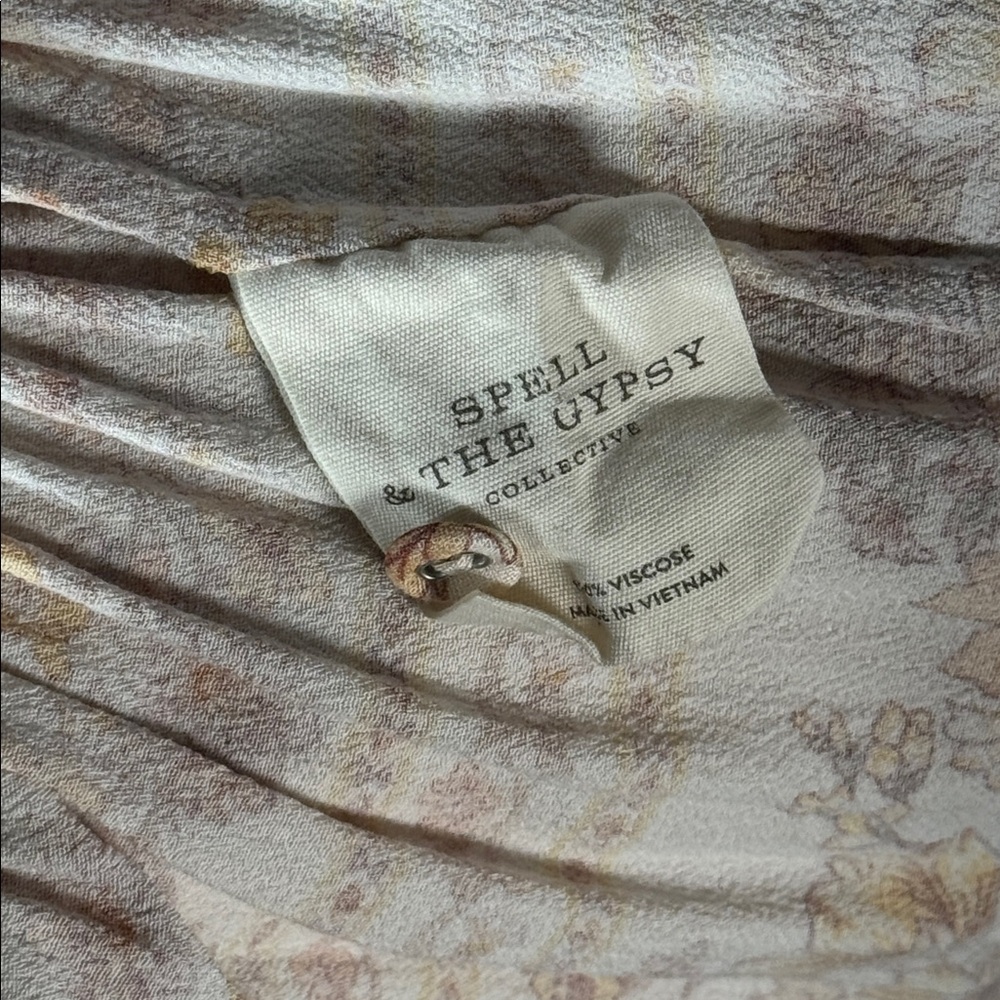 Spell Meadowlands Gown in Cream Size Medium - Picture 13 of 15